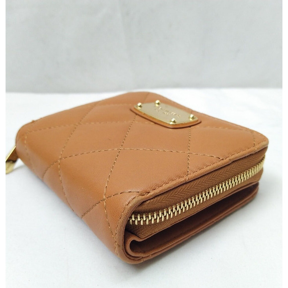 Michael Kors Brown Leather Quilted Zip Around Credit Card Bifold Square Wallet - Picture 5 of 16